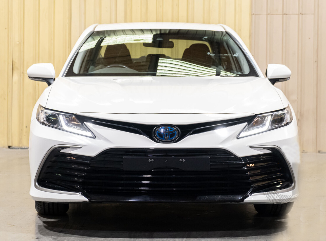 Toyota Camry HYBRID 2.5L