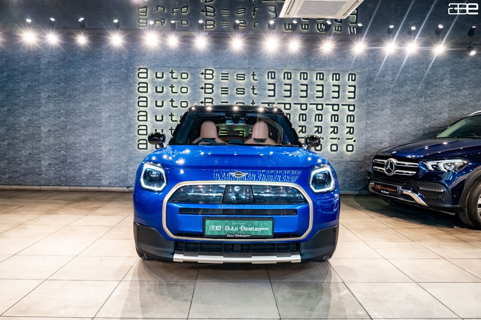 MINI COOPER E COUNTRYMAN FAVOURED PACK