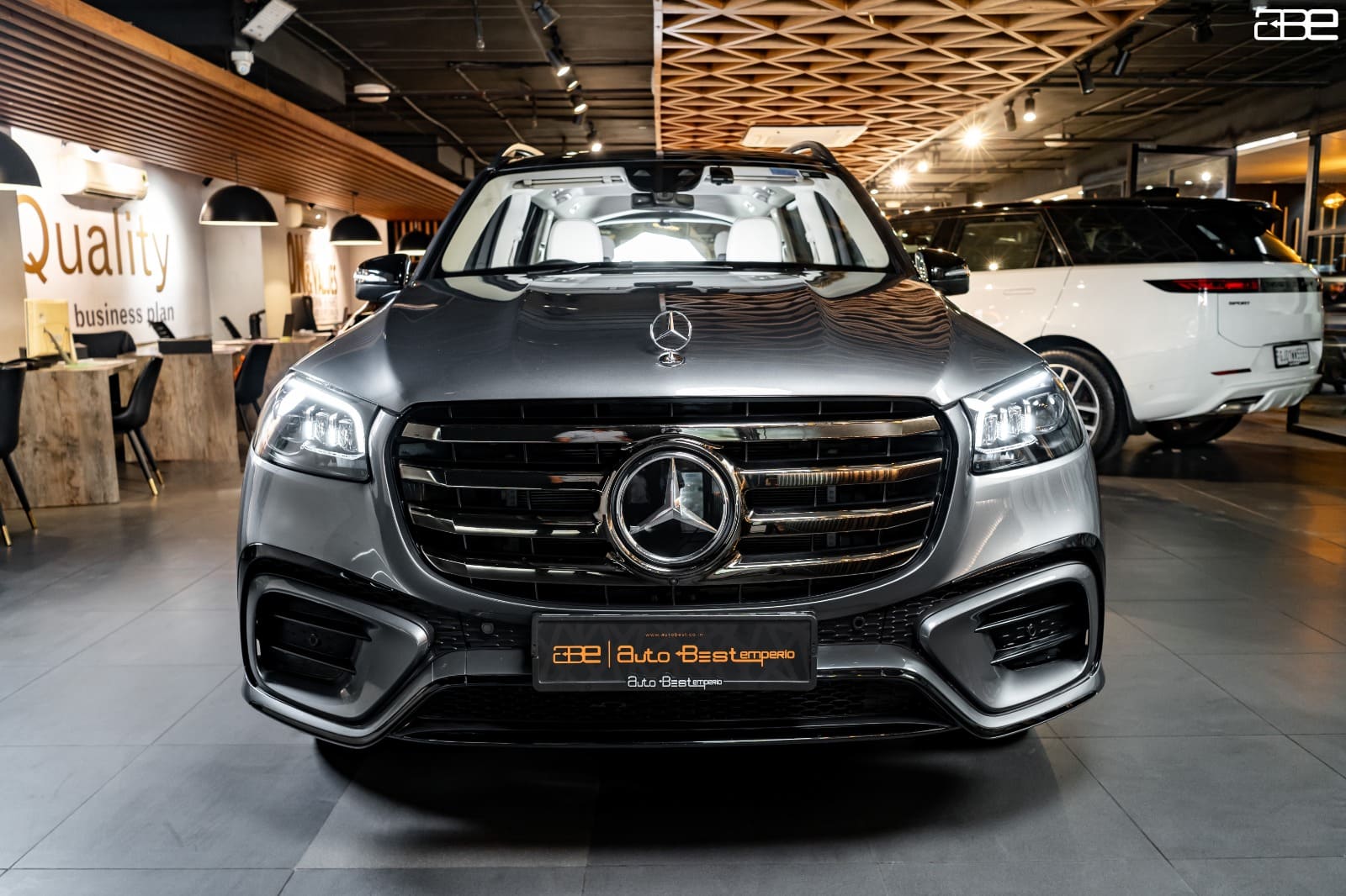 Mercedes-Benz GLS-450 4-MATIC