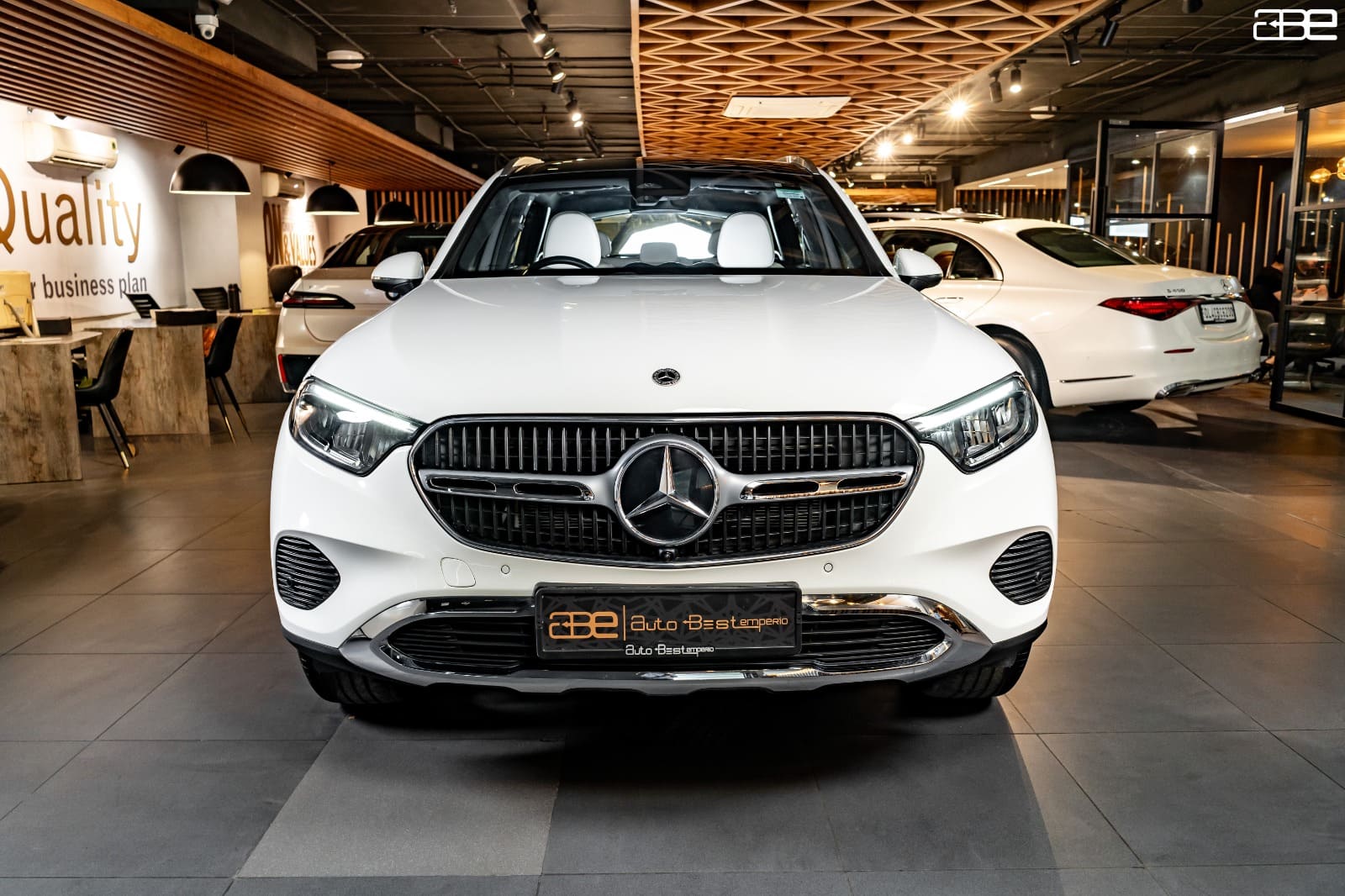 Mercedes-Benz GLC 300 4 MATIC