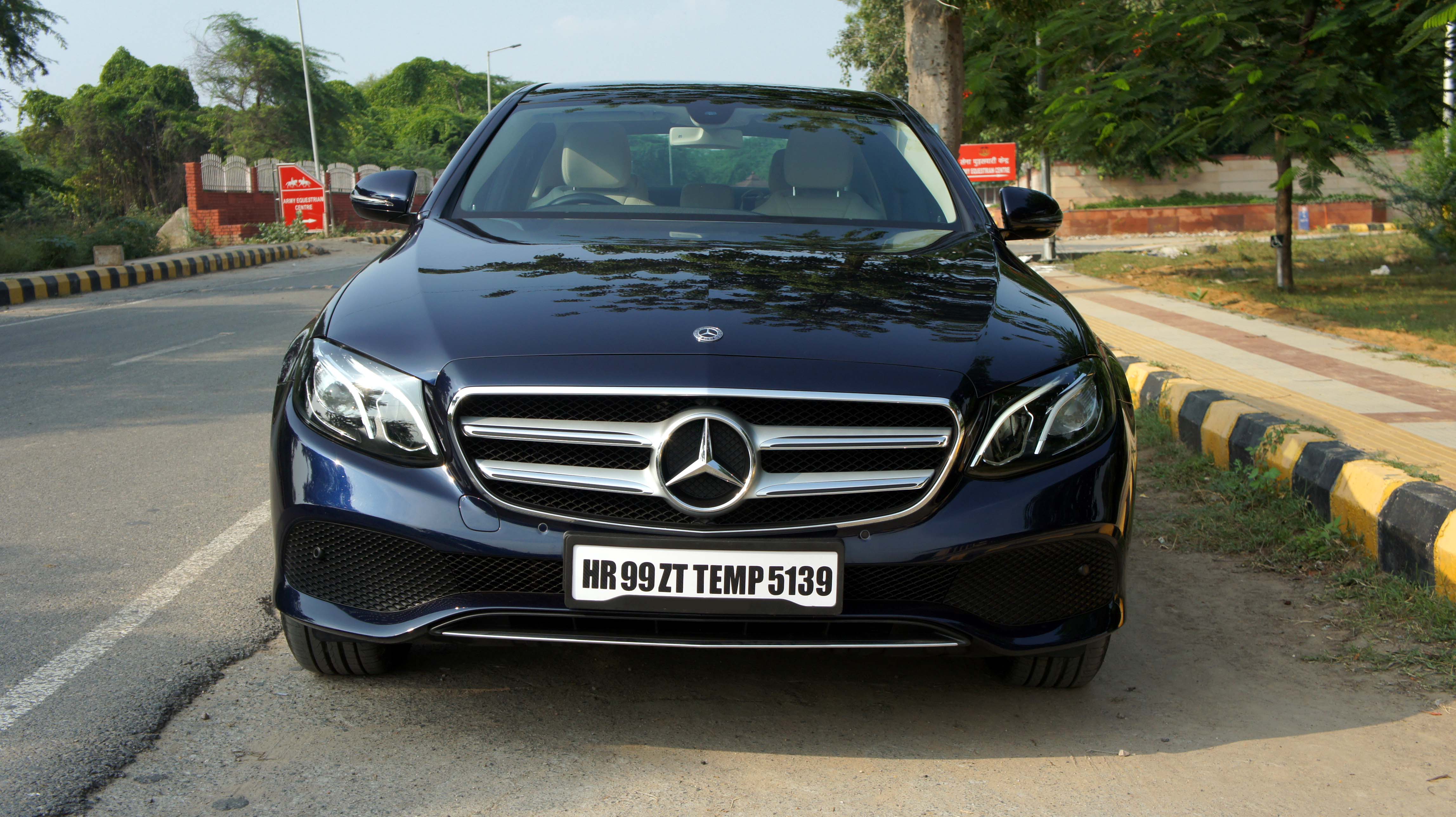 Mercedes-Benz E-Class E 220D