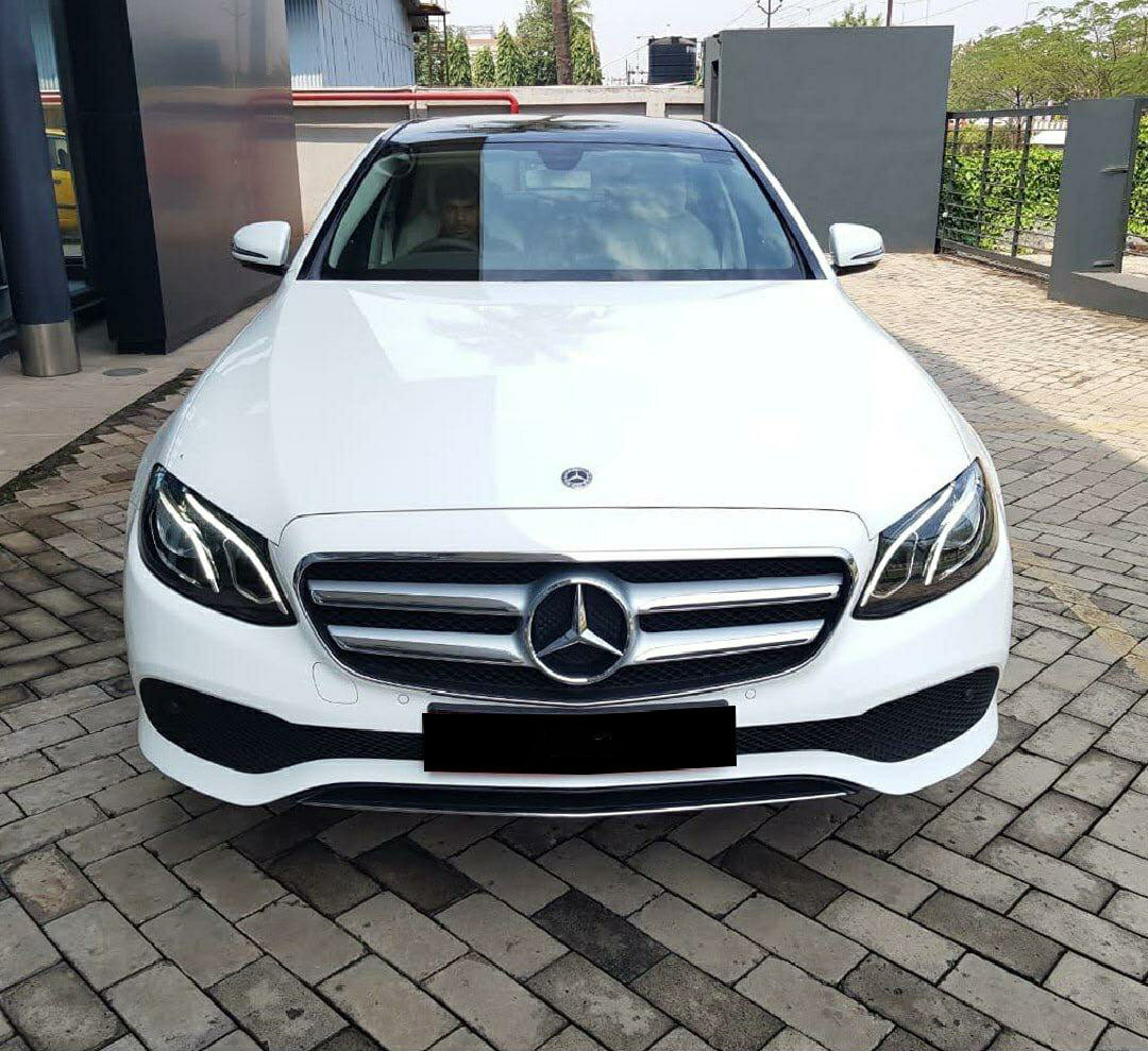 Mercedes-Benz E-Class E 220D EXCLUSIVE