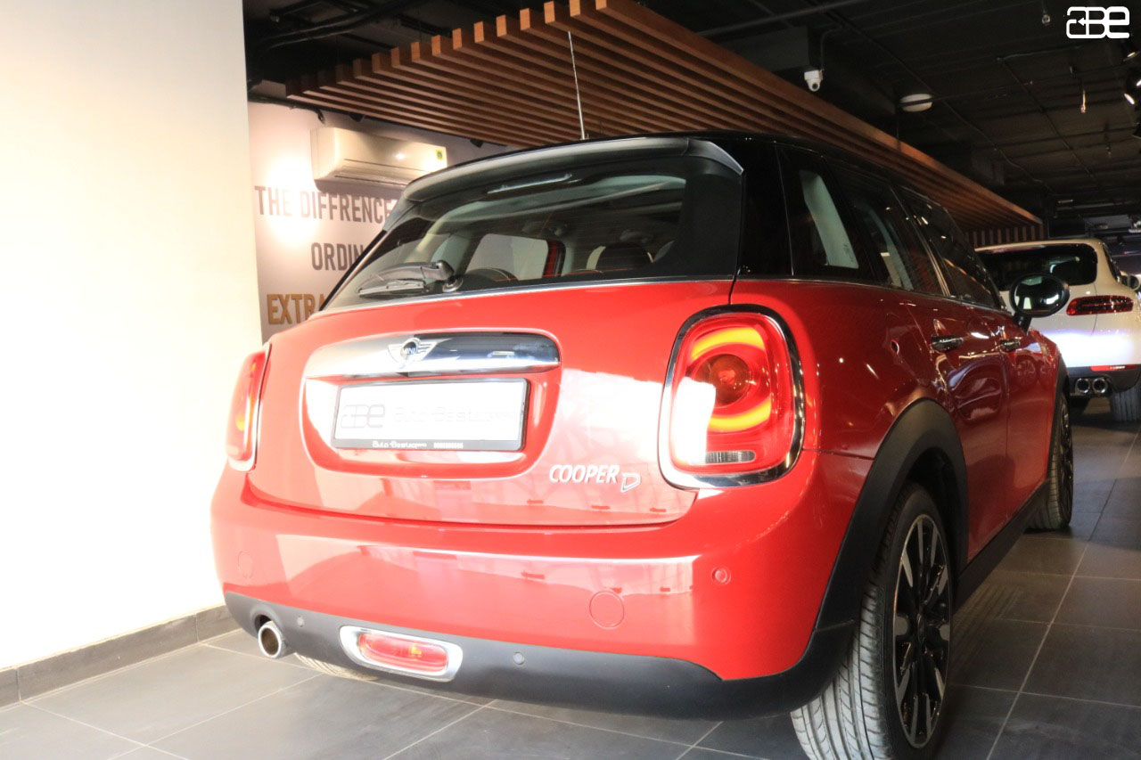 Mini cooper back shop side