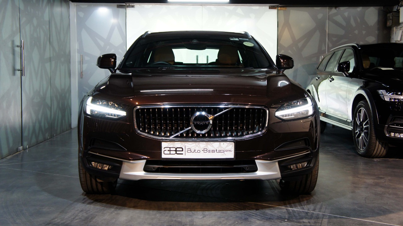 VOLVO V90 CROSS COUNTRY