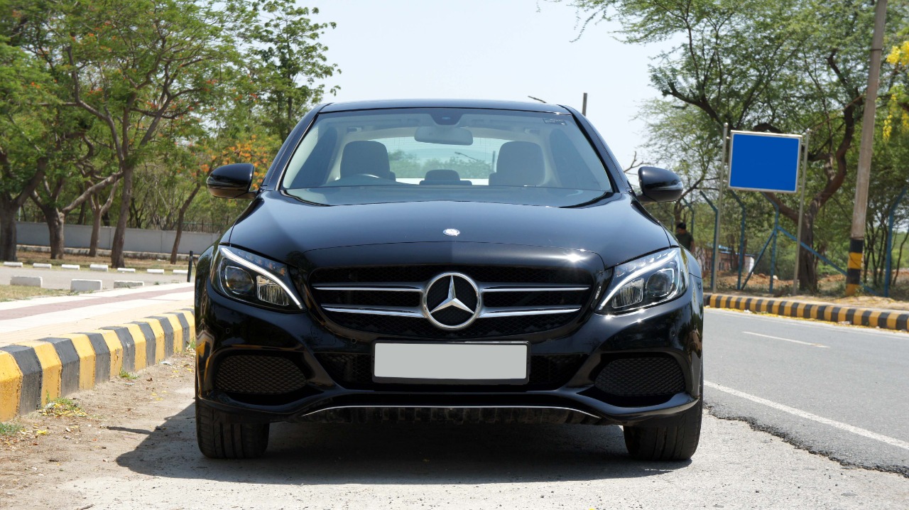 Mercedes-Benz C-Class C220D AVANTGARDE