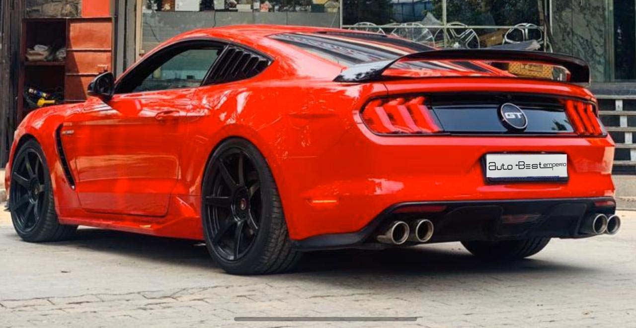 Ford MUSTANG V8 5.0L