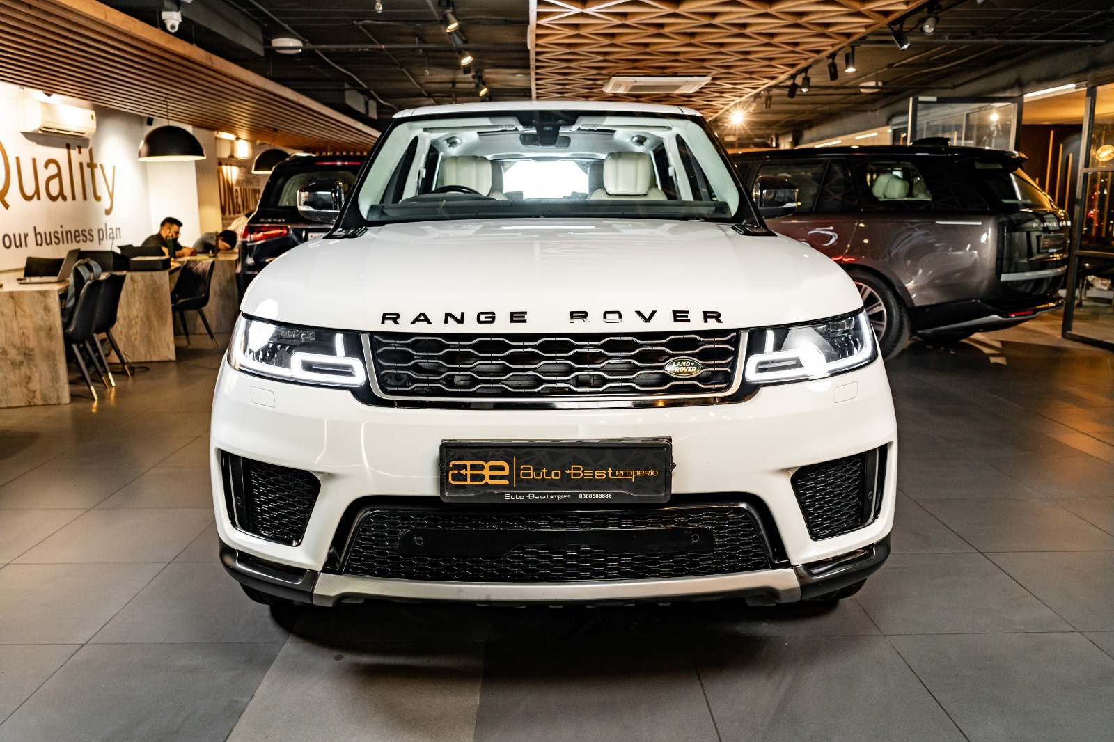 Range Rover Sport SE 3.0L