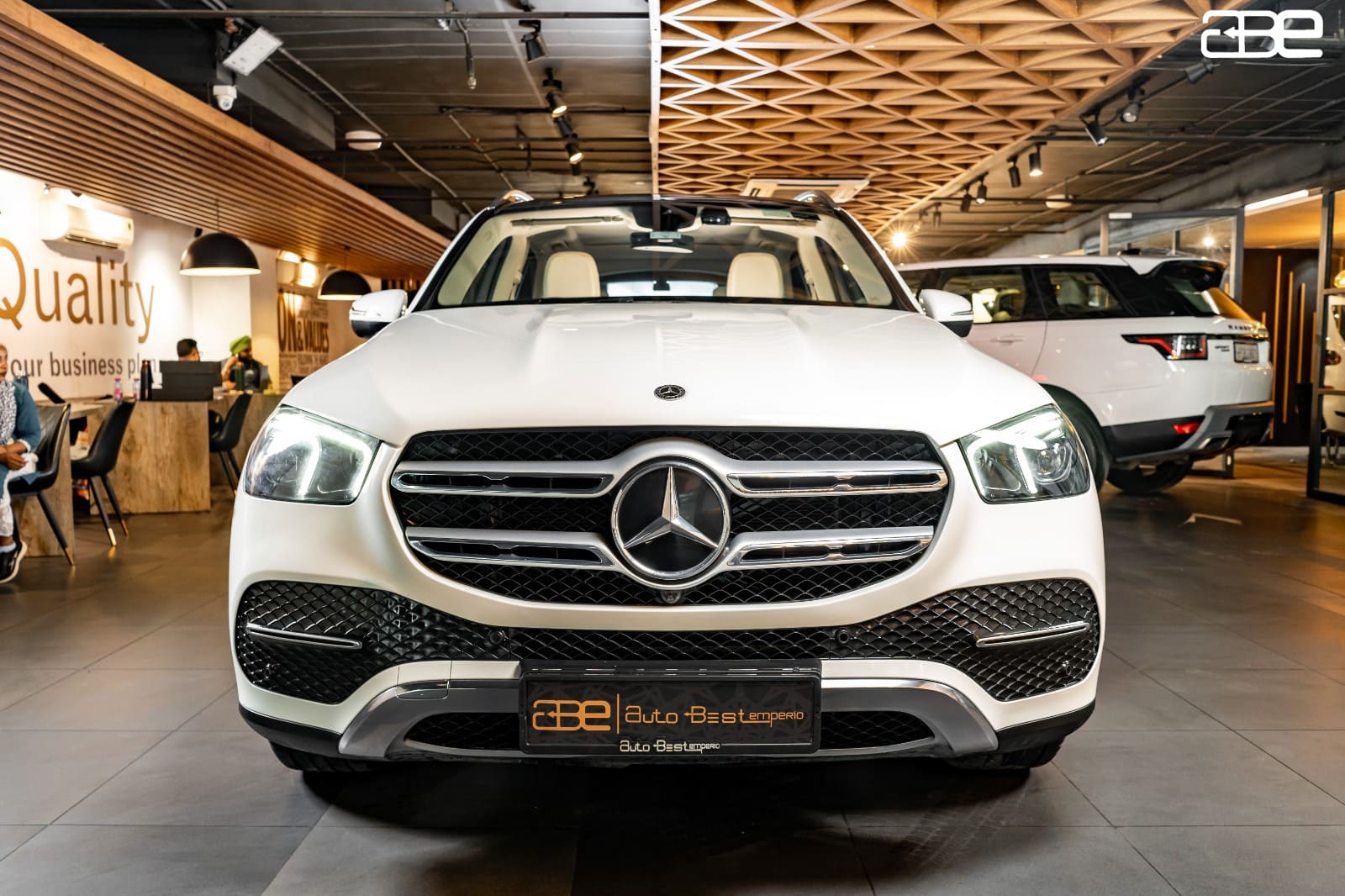 Mercedes-Benz GLE 300D 4-MATIC