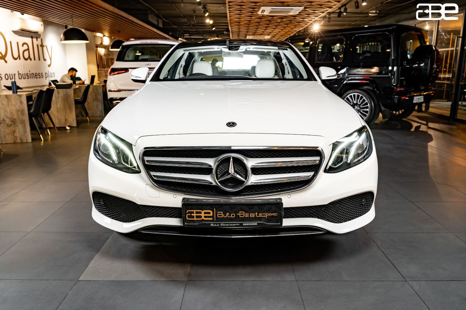 Mercedes-Benz E-Class E 220D AV-2