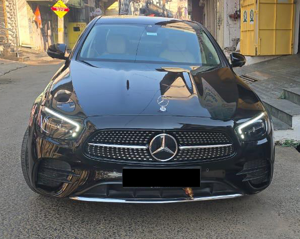 Mercedes-Benz E-Class E 220D EXCLUSIVE