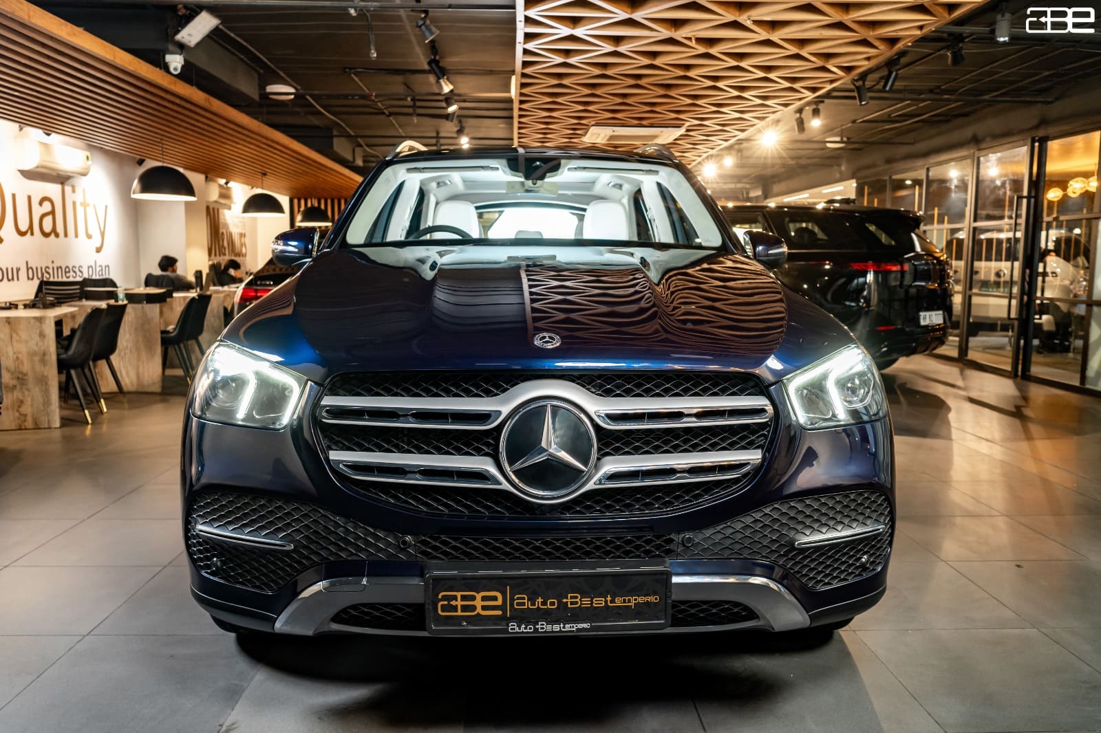 Mercedes-Benz GLE 300D 4-MATIC