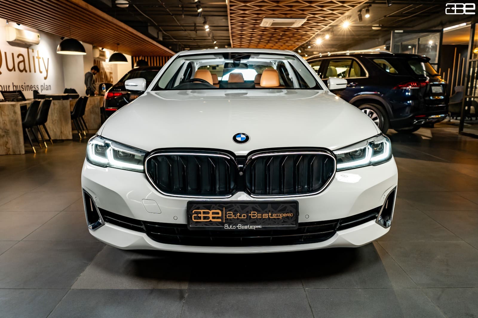 BMW 5 Series 520D LCI LUXURY LINE