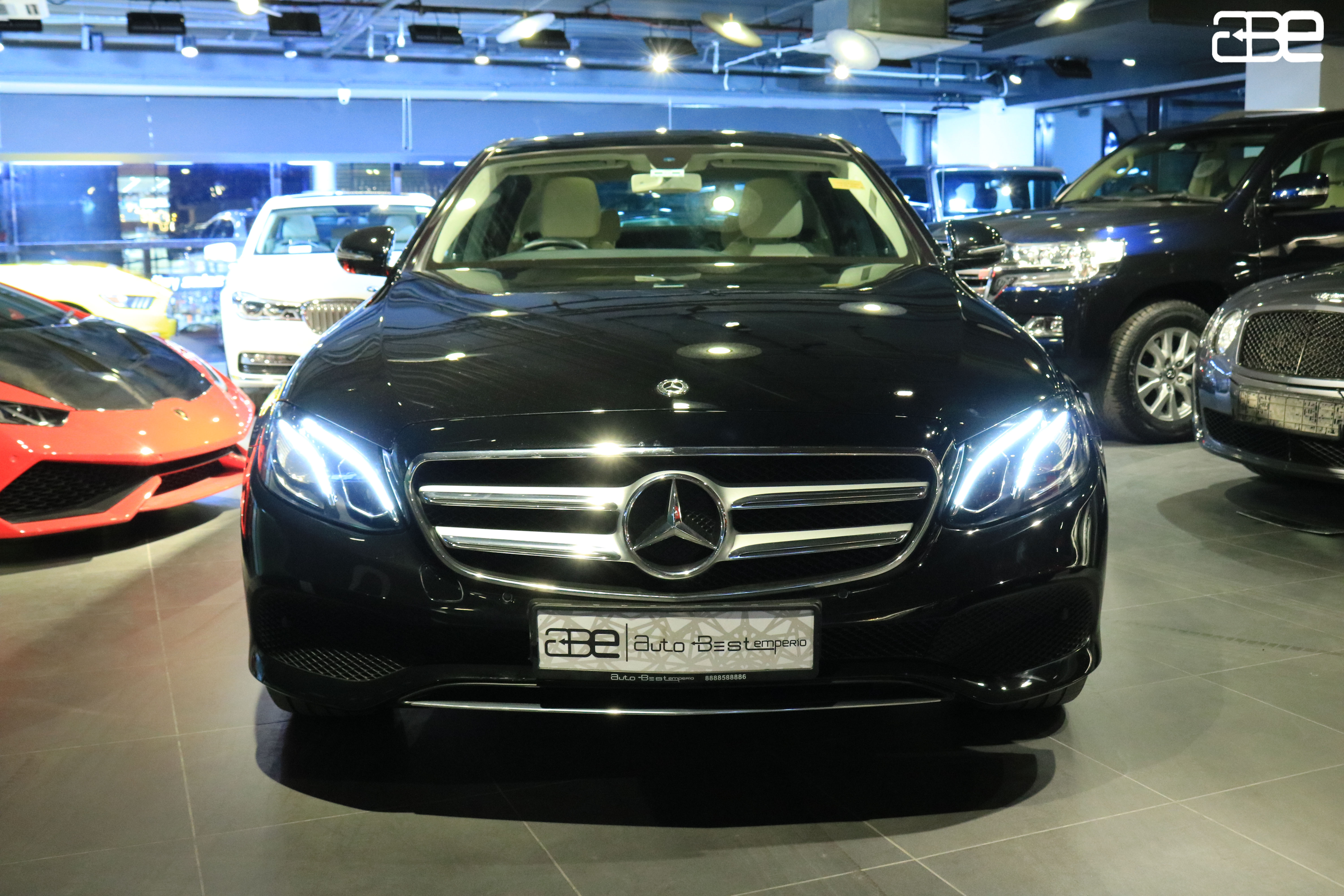 Mercedes-Benz E-220D EXPRESSION