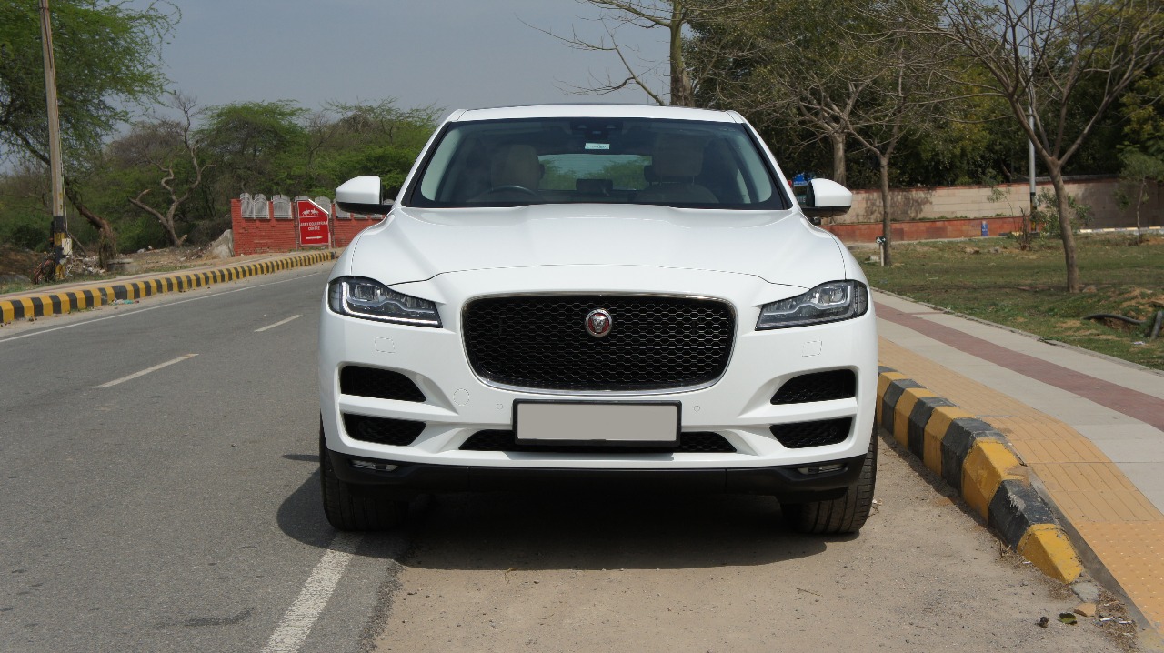 Jaguar F-PACE (Prestige) 2.0L