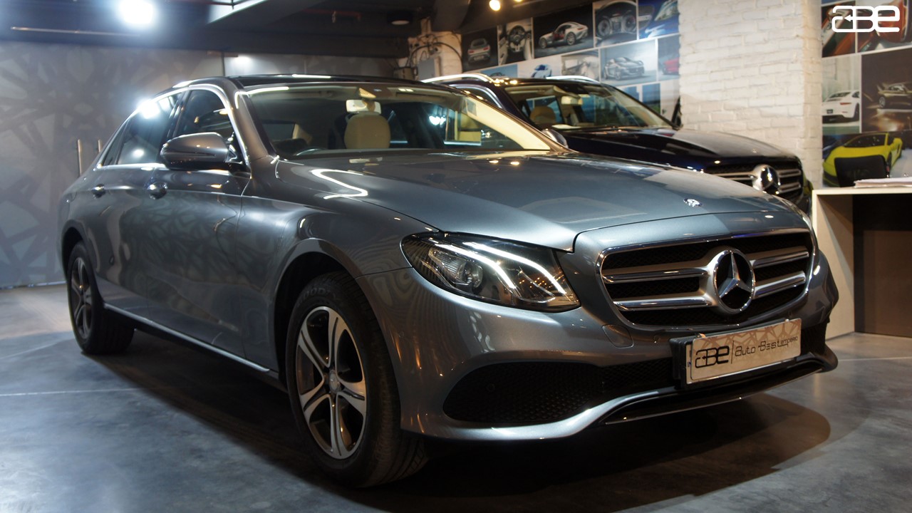 Mercedes-Benz E-Class E-200 AV-2