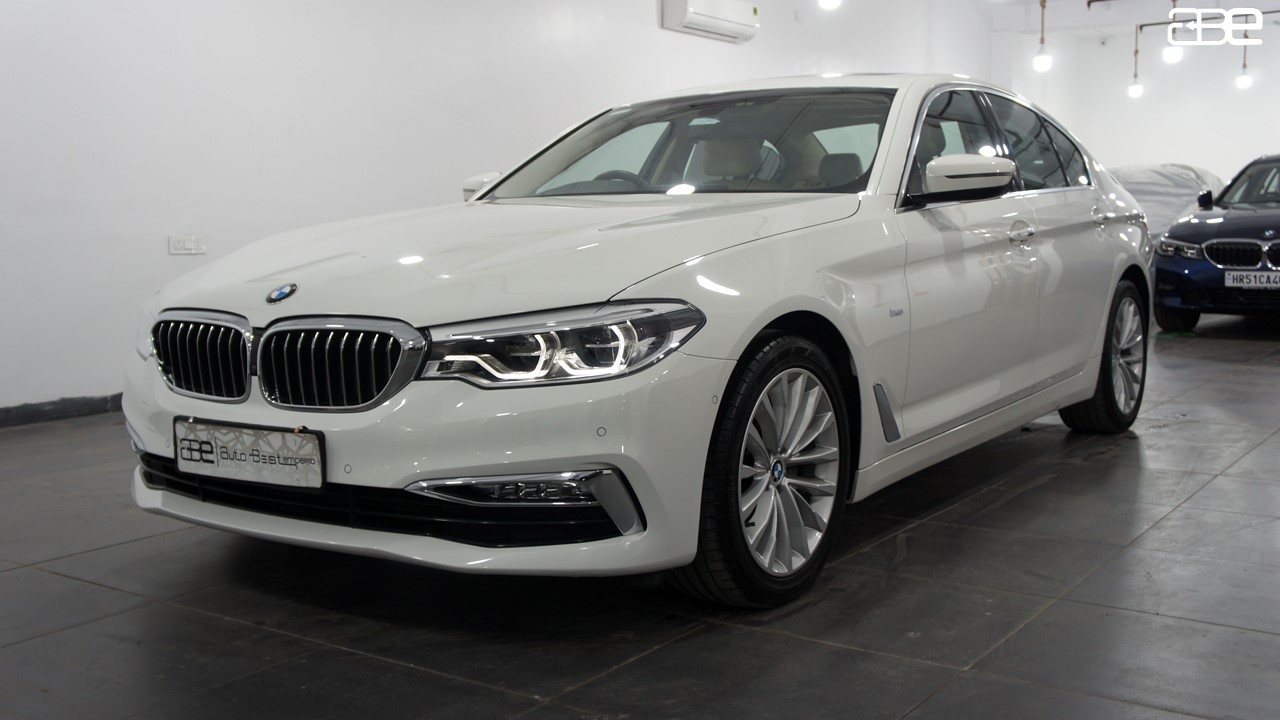 BMW 5 Series 520D LUXURY LINE