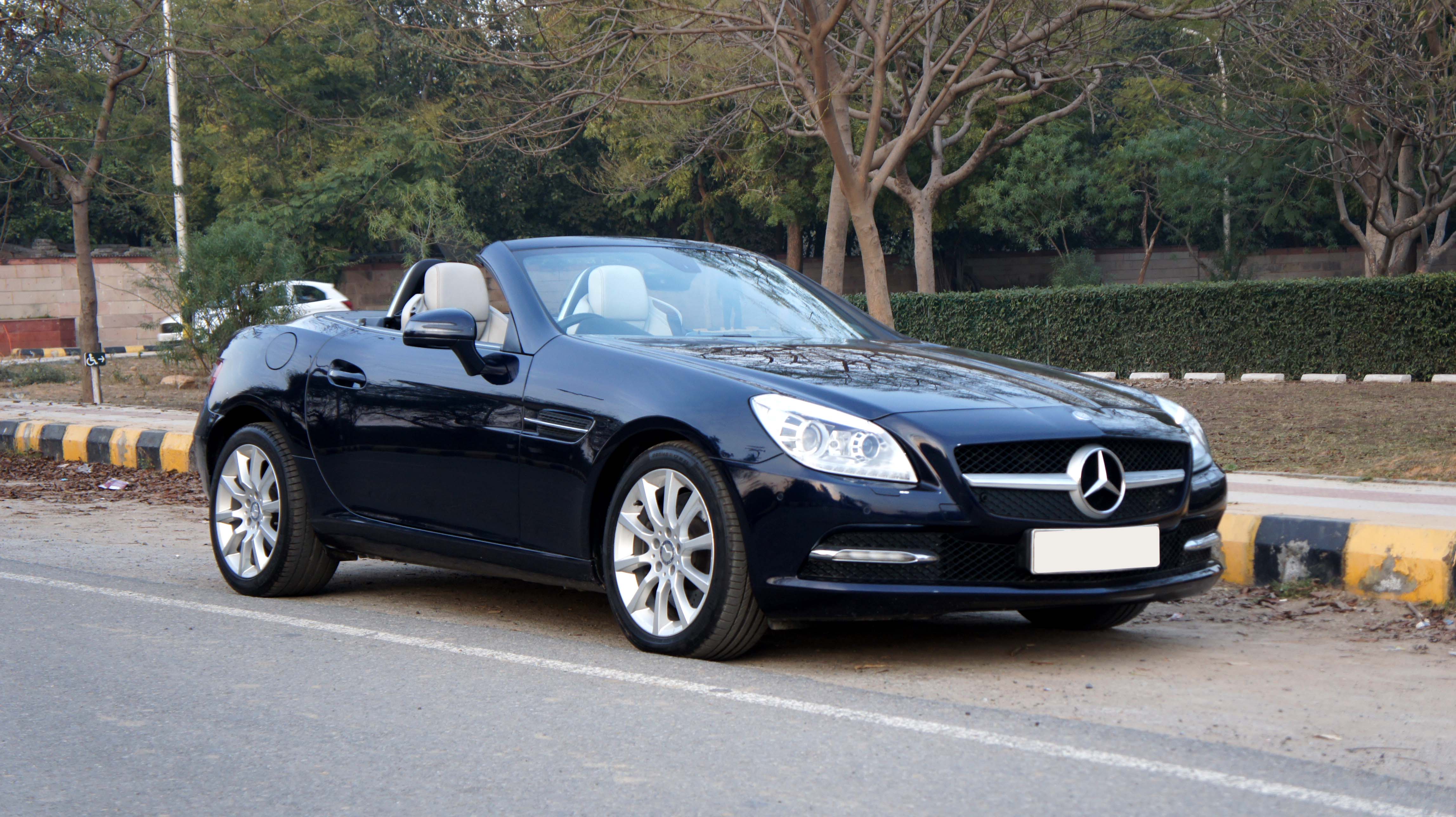Buy Blue MercedesBenz SLK350 CONVERTIBLE At Best Price ABE