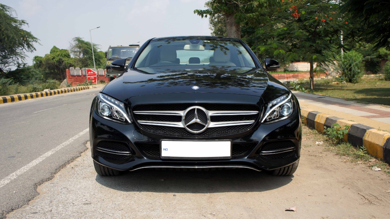 Mercedes-Benz C-Class C220D AVANTGARDE