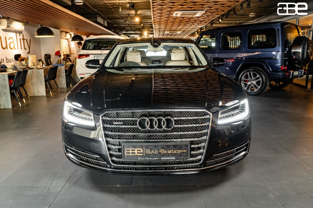 Audi A8 L W12