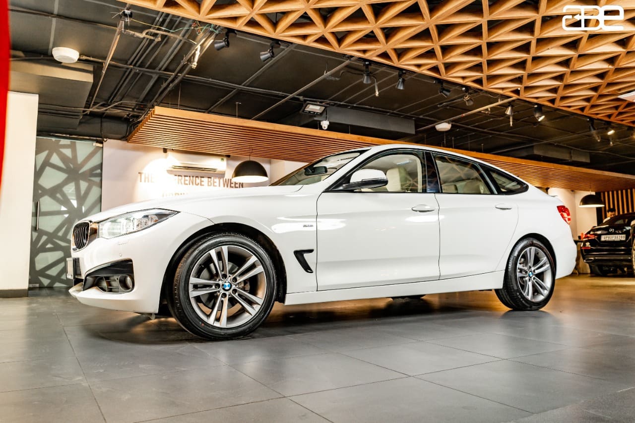 pre-owned-bmw-3gt-320d-corporate-edition