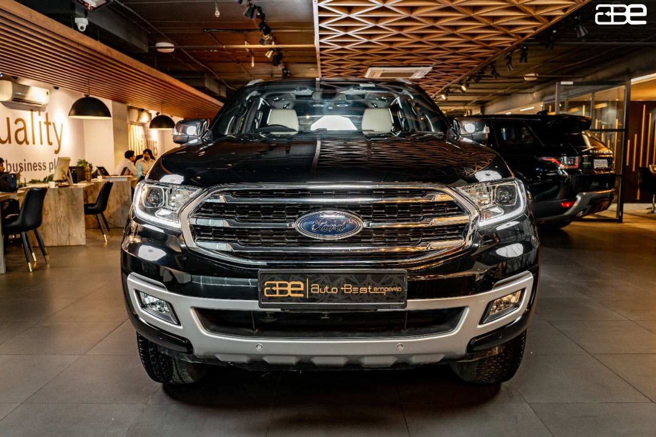 Ford ENDEAVOUR 4*4  AT 3.2 TITANIUM