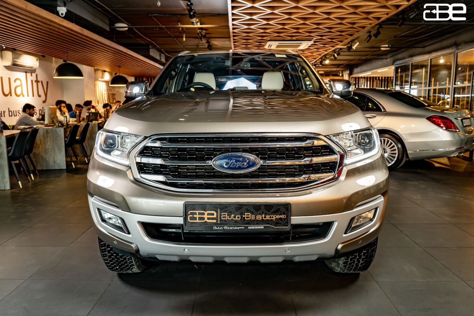 Ford ENDEAVOUR 4*4  AT TITANIUM PLUS 2.0