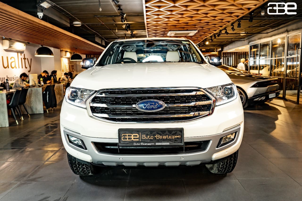 Ford ENDEAVOUR 4X2 AT TITANIUM PLUS