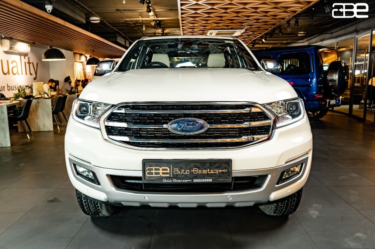 Ford ENDEAVOUR 4X4  AT TITANIUM PLUS