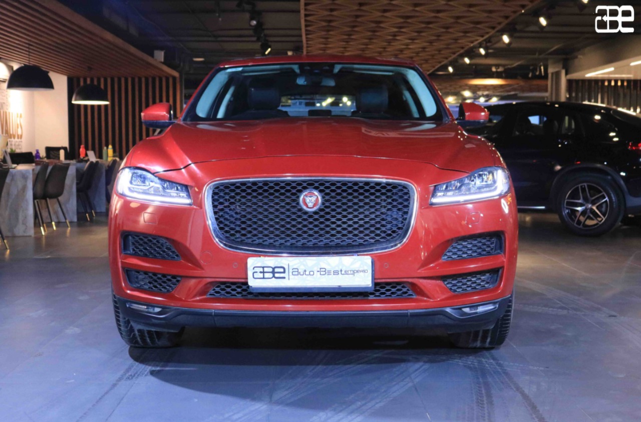 Jaguar F-PACE (Prestige) 2.0L