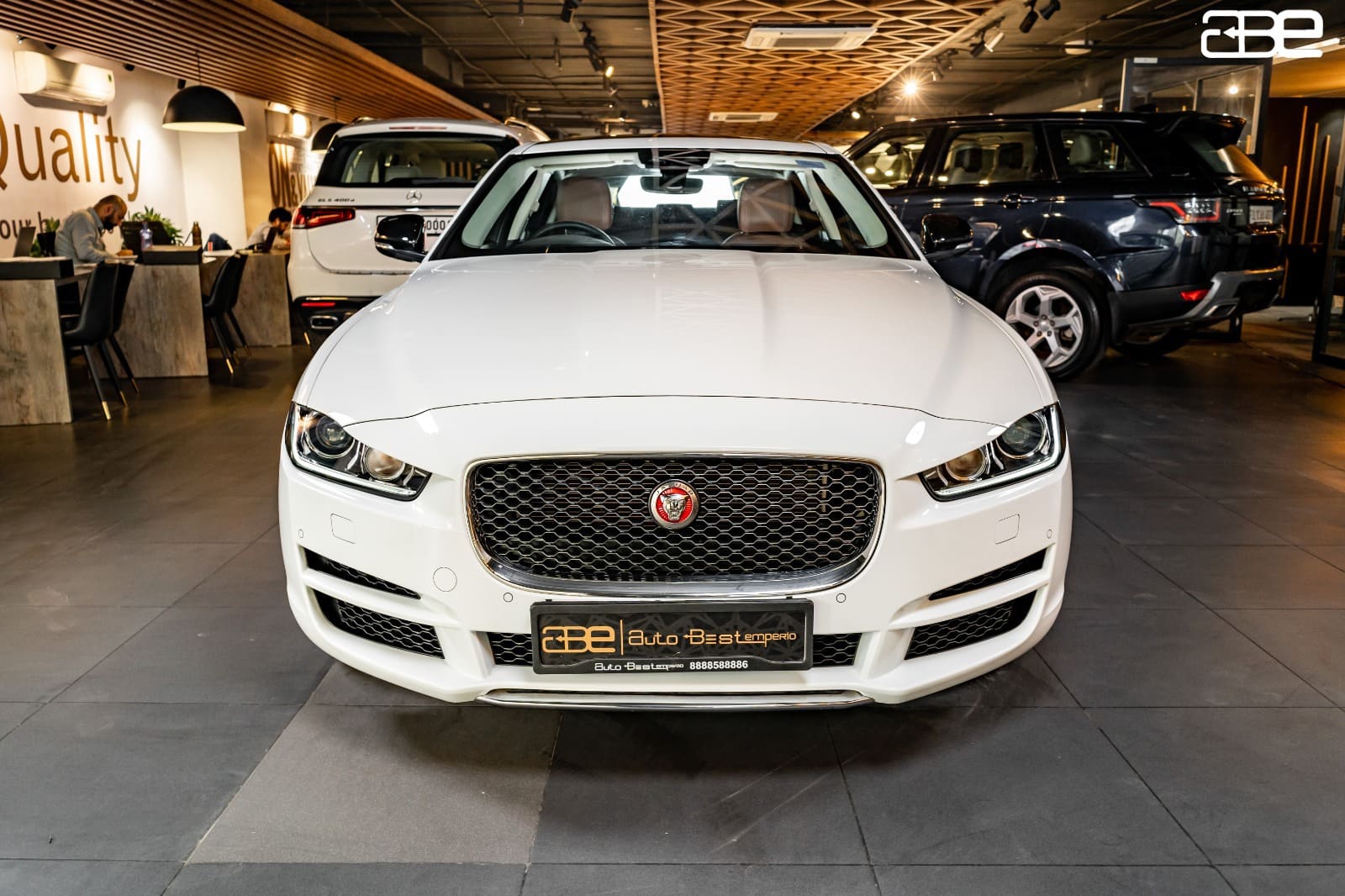 Jaguar XE PRESTIGE