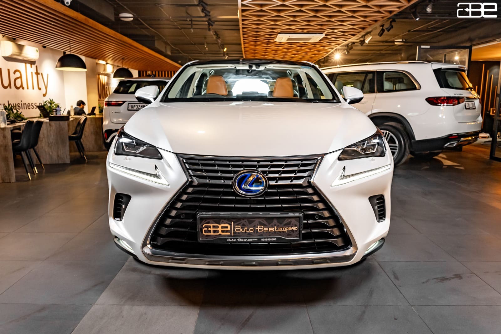 Lexus NX 300H LUXURY EXQUISITE