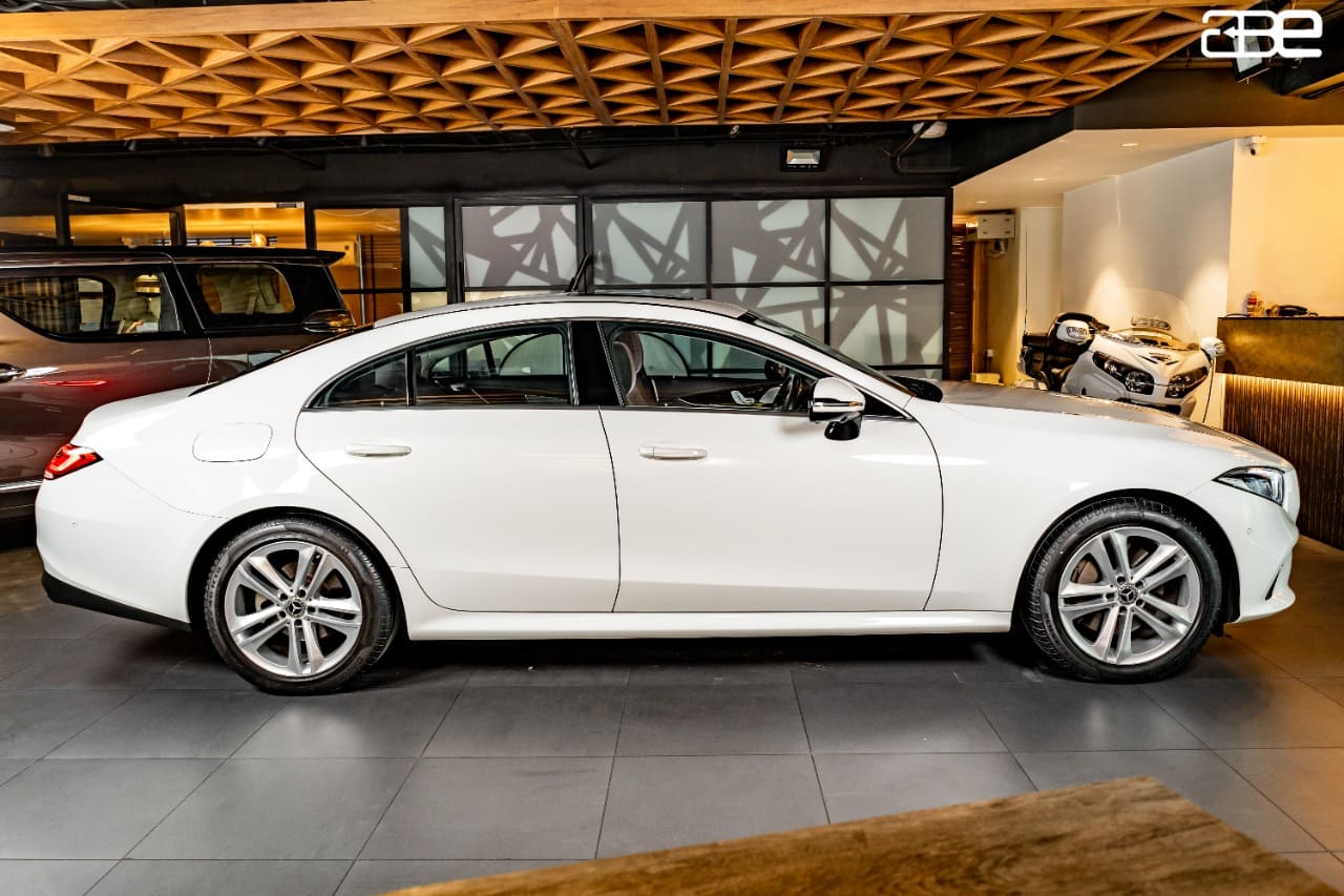 Pre owned mercedes benz cls 300d