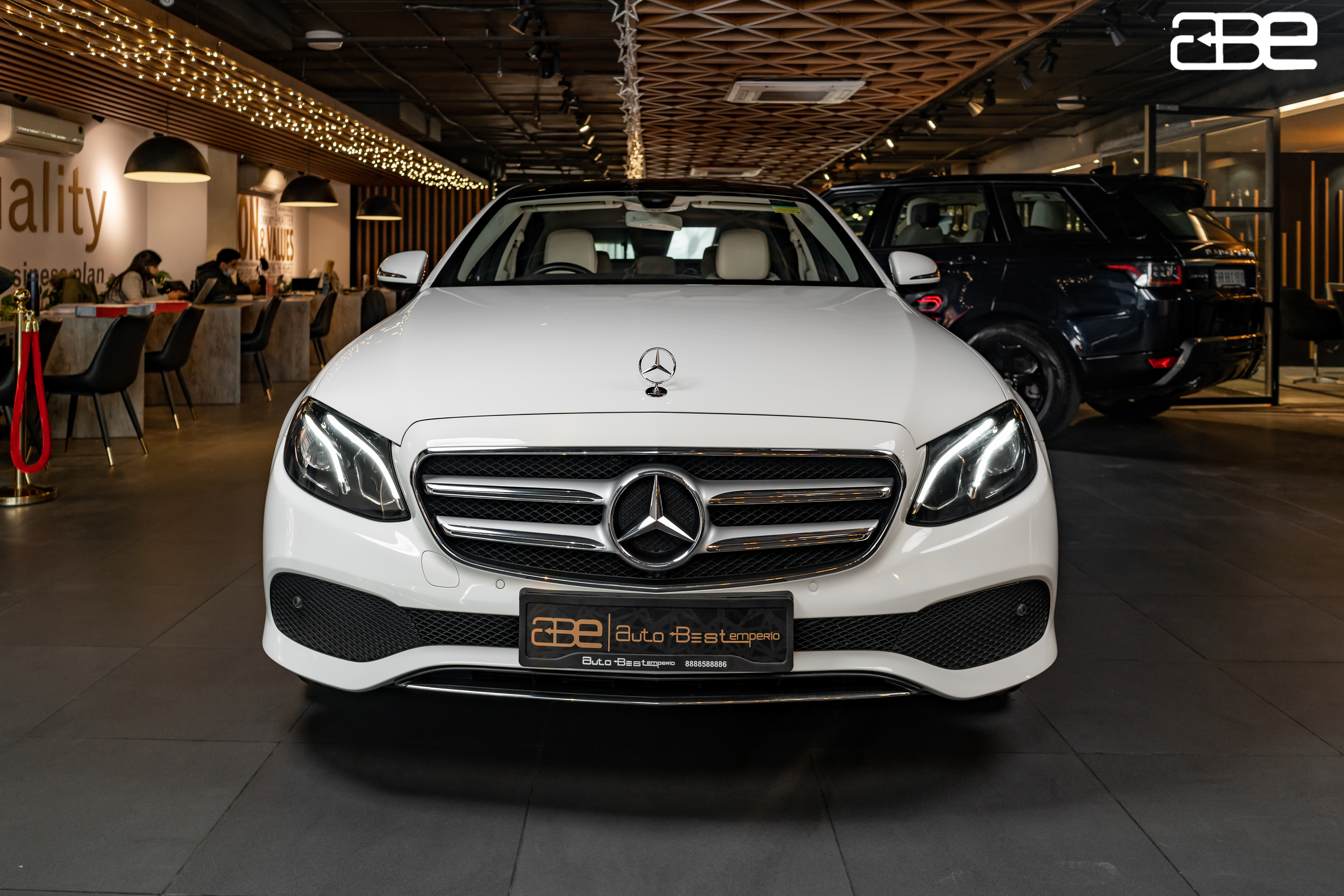 Mercedes-Benz E-Class E 220D EXCLUSIVE