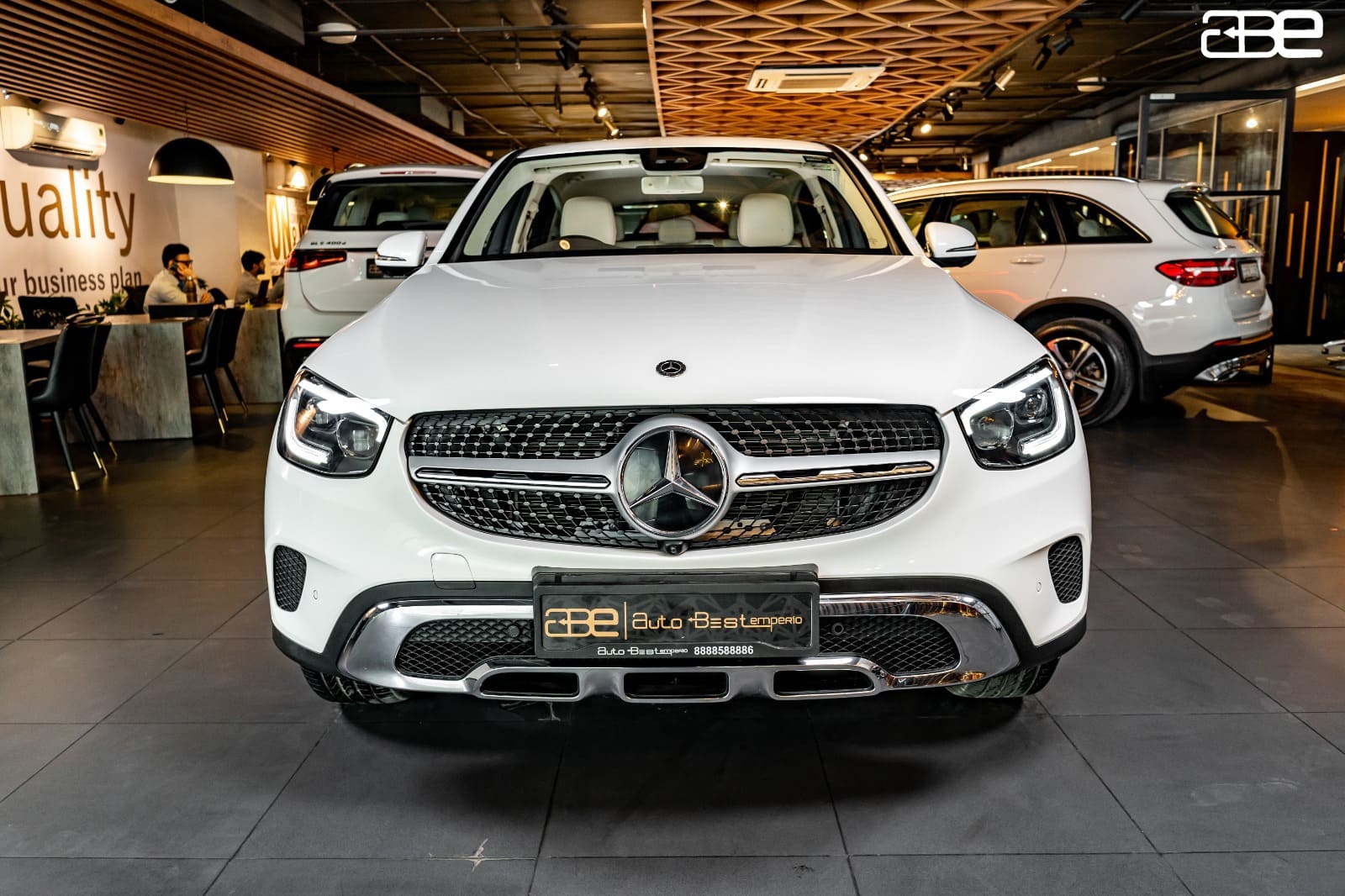 Mercedes-Benz GLC-300D COUPE 4-MATIC