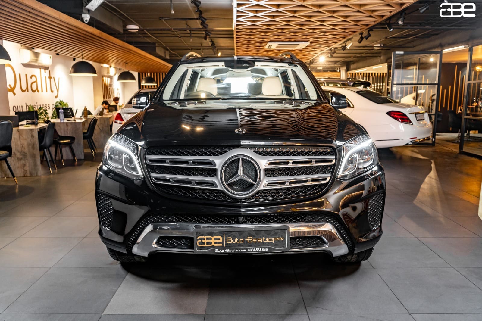 Mercedes-Benz GLS 350D 4-MATIC