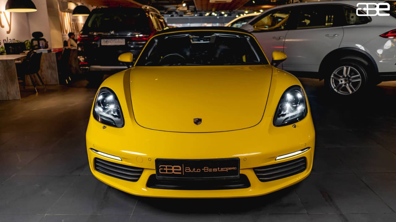 Porsche BOXSTER 718