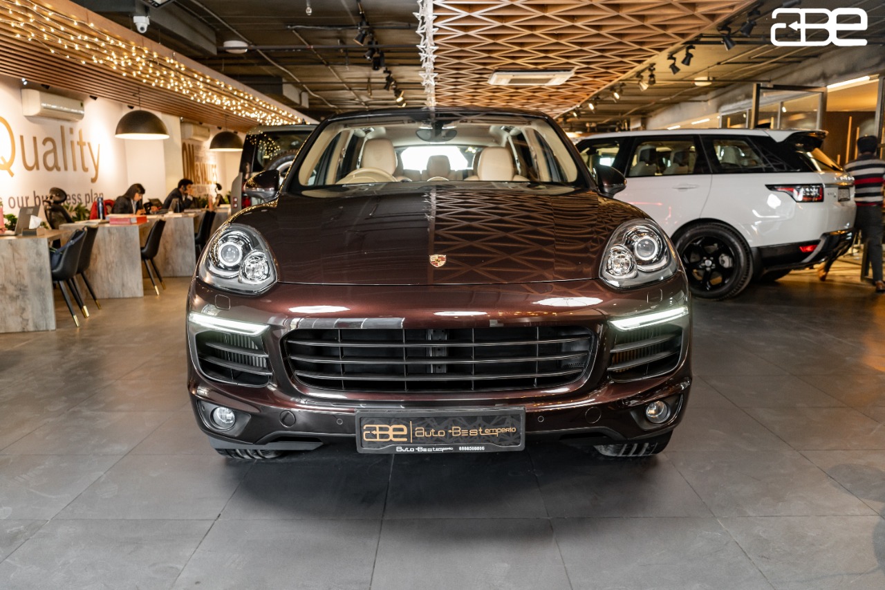 Porsche Cayenne PLATINUM EDITION