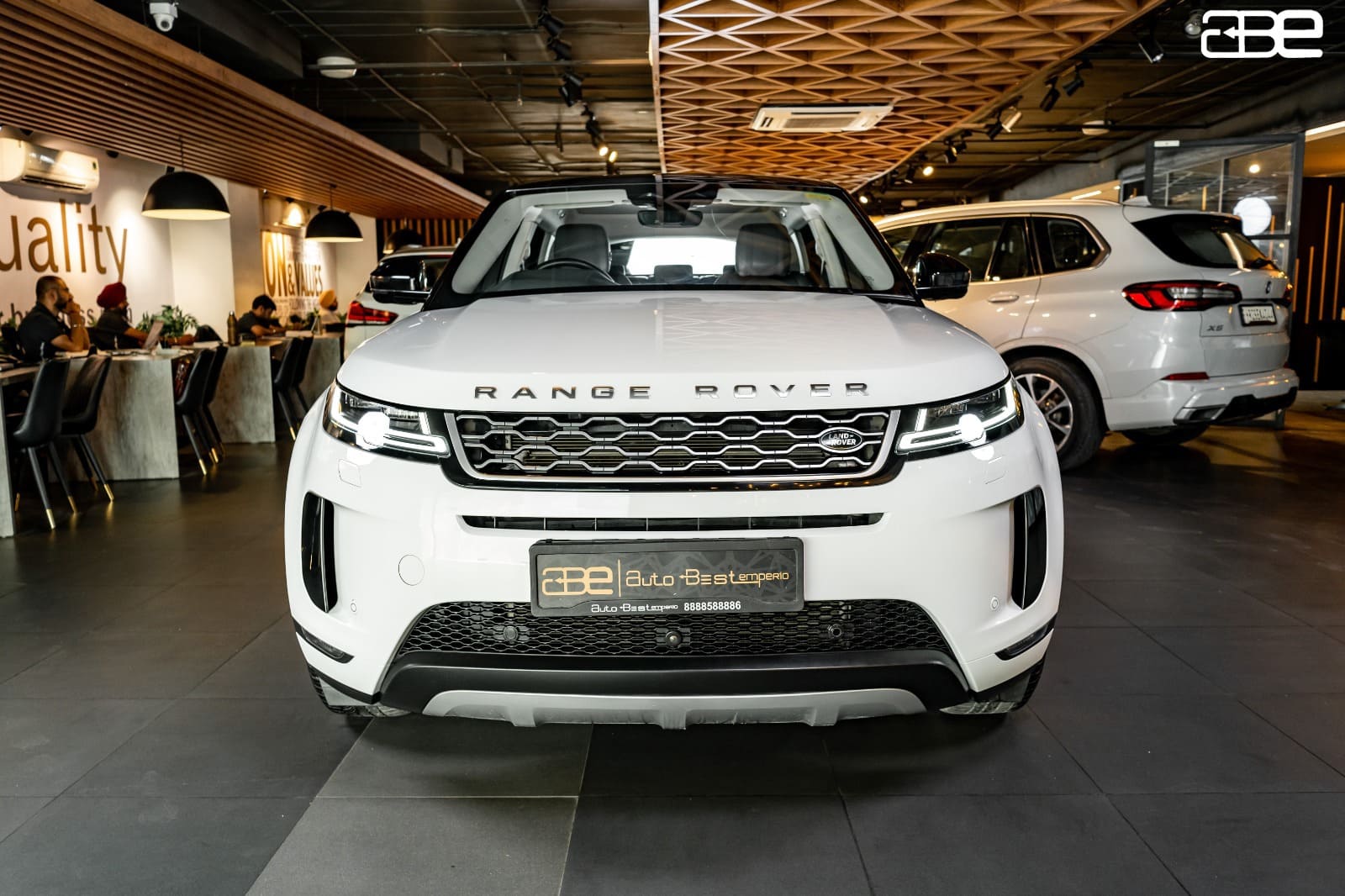 Range Rover EVOQUE R DYNAMIC SE