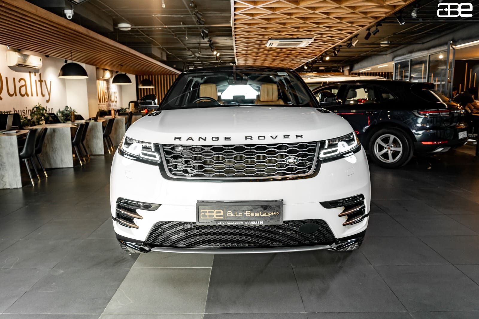 Range Rover Velar HSE R-DYNAMIC