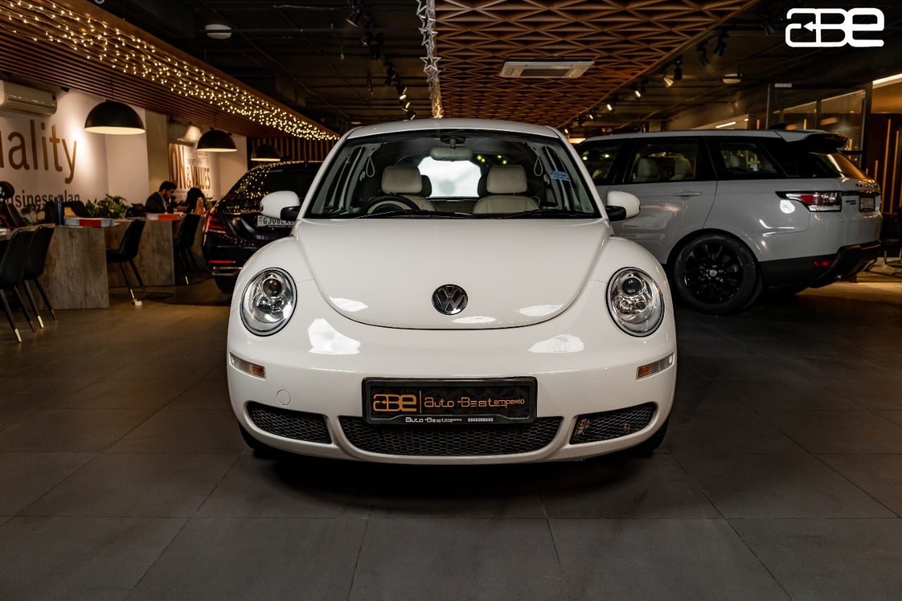 VOLKSWAGEN BEETLE 2.0L